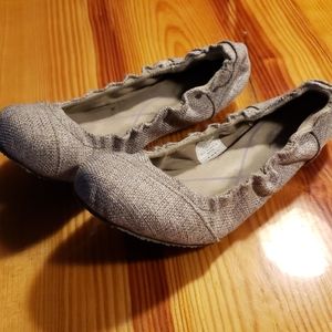 Eddie Bauer Flats, linen look.